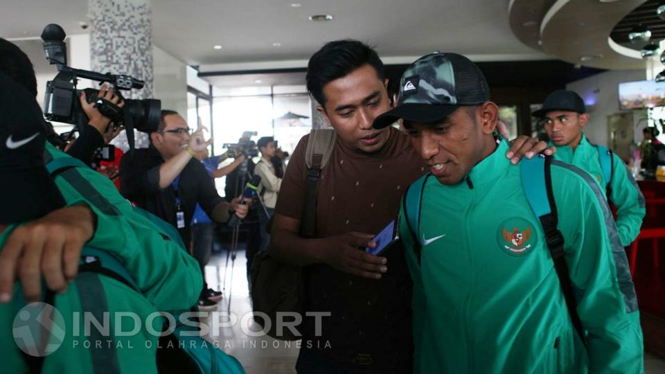 Pandi%20Lestaluhu%20ingin%20mencetak%20banyak%20gol%20di%20Piala%20AFF%202016.